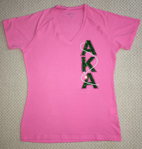 AKA V-Neck Signature Pearl T-shirt